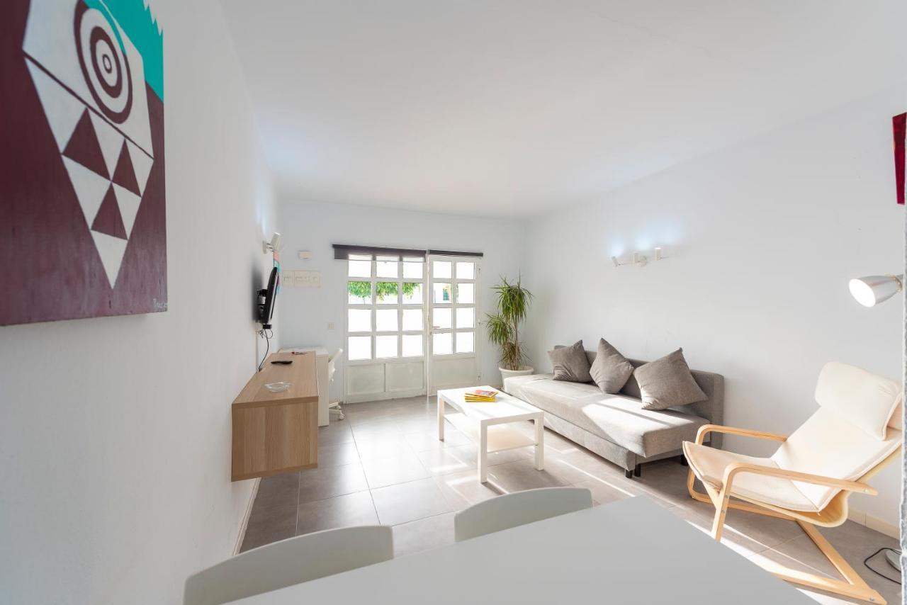Lava Teneguia, 5 Guests In 2 Bedrooms プエルト・デル・カルメン エクステリア 写真